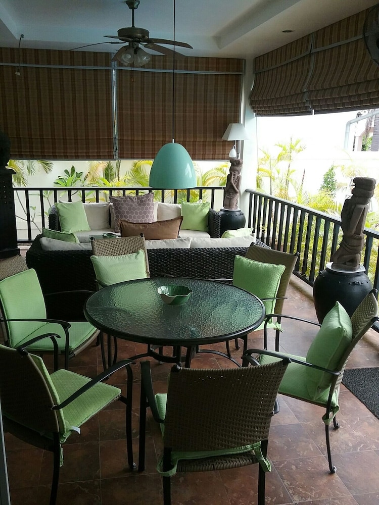 Private Luxurious Salt Water Pool Villa Situated In Peaceful Upmarket 5 Resort view 4