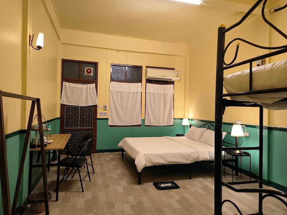 During Moonshine Hostel Samyan
