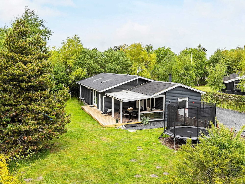 8 Person Holiday Home in Rodby