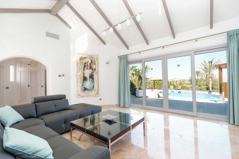 Villa Isadora 137