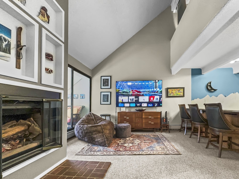 SkyRun - Vacation Condos in Copper Mountain Resort CO