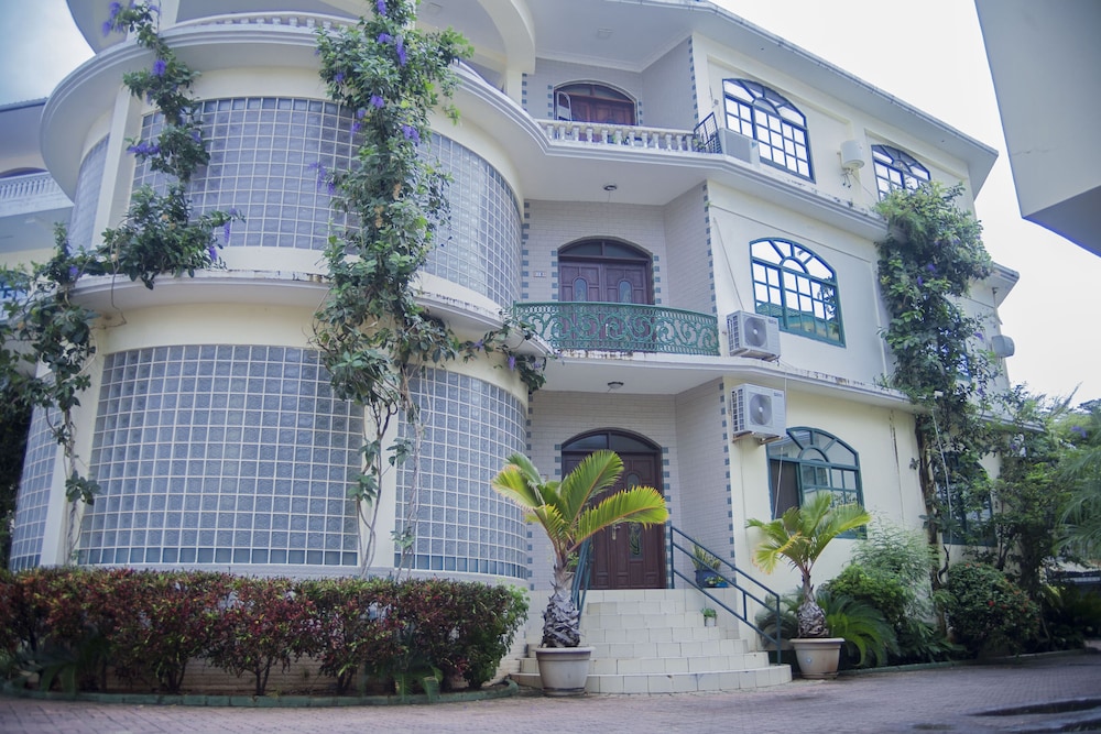 Luxury Residence with Ocean View in Masaki