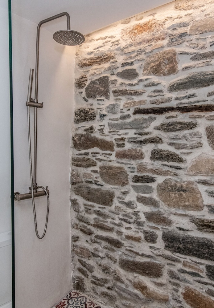 Cycladic House Tinos Cycladic House in the Heart of Tinos City