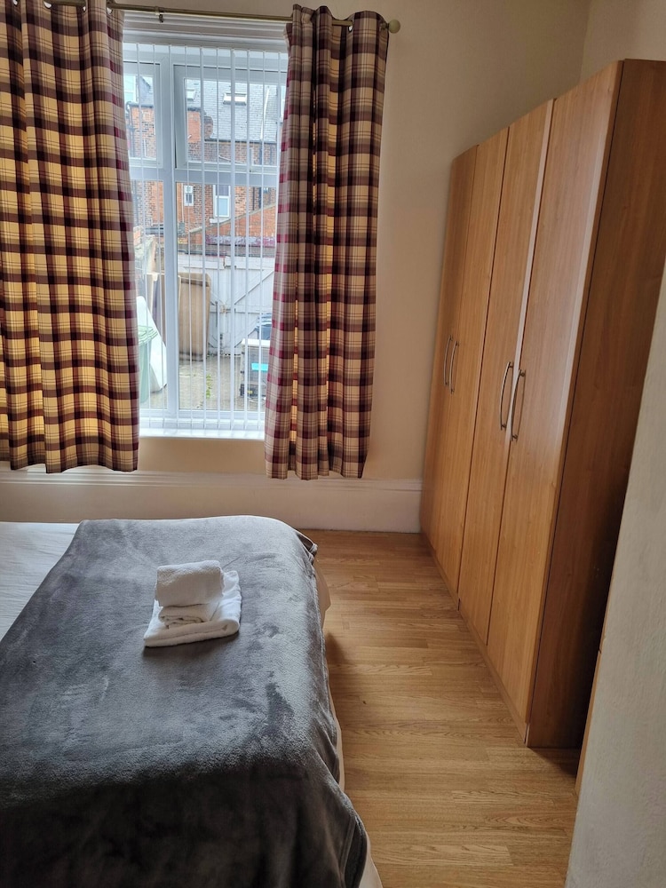 Private 2 bed Flat Sunderland City Centre