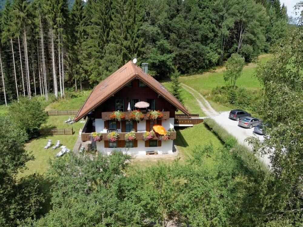 Waldhaus Sonnenberg Apartment 1
