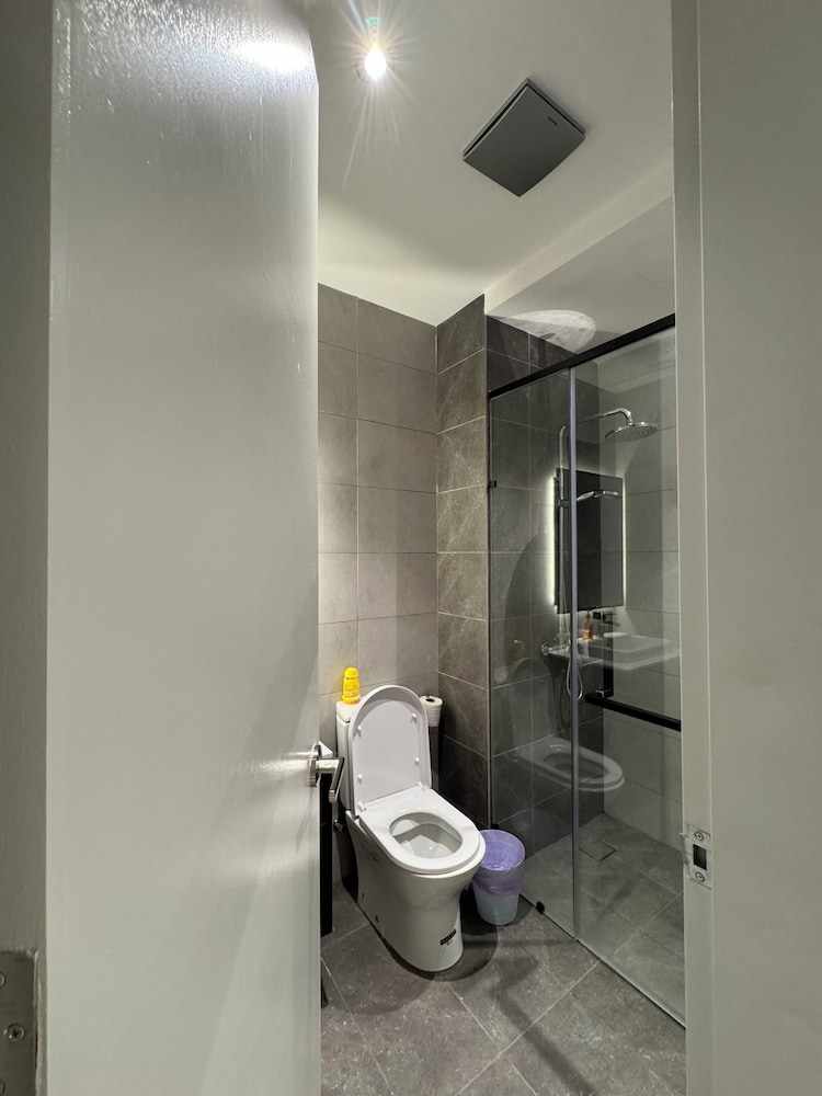 AXON RESIDENCE BY PERKASA IKON