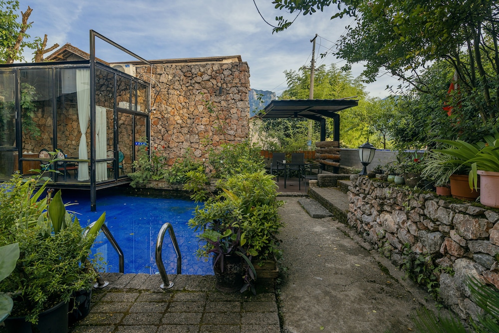 Tian's Resort