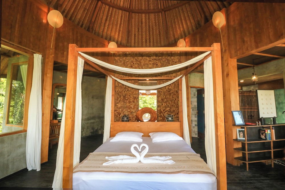 Villa OMantra Home Bali view 5