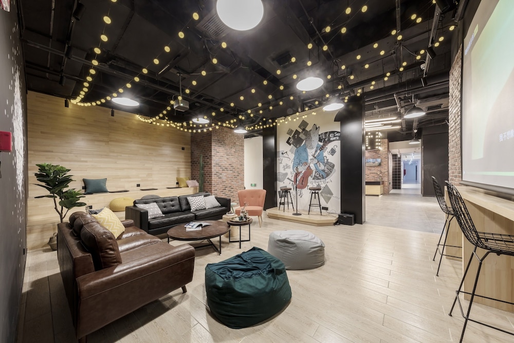 IFOREST Hotel (Shanghai Flagship Store)