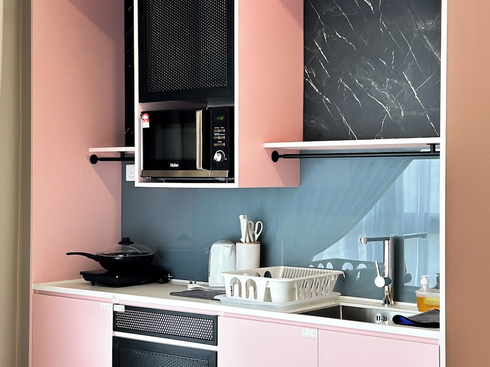The Paxtonz by Manhattan Group
