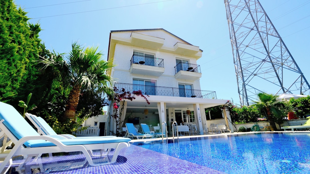 Lavinia Garden Alaçatı - Image 98