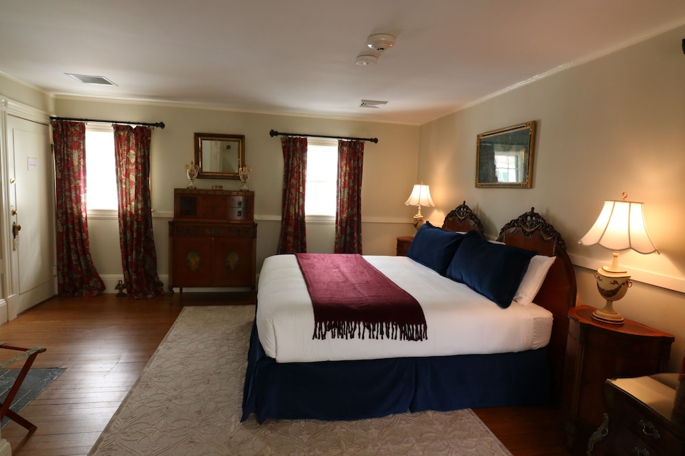 Windsor Mansion Inn