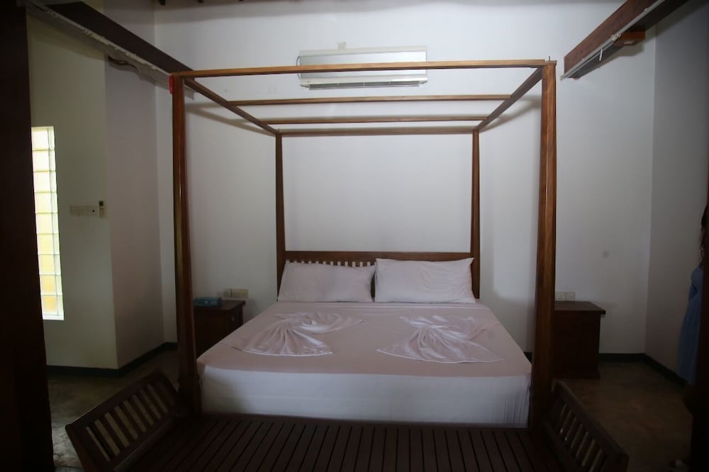 Nidahasa Heritage Villa
