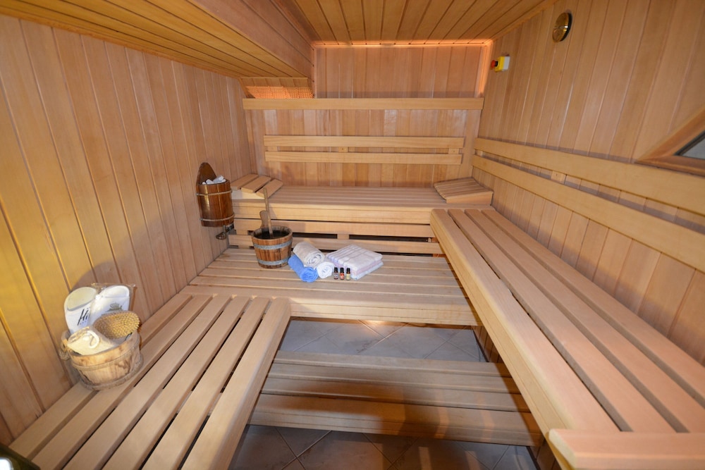 Apartment in Wald Near Hochzeiger Ski Area