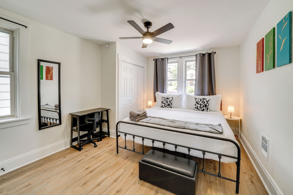 4 Mi to Dtwn: Pet-friendly Home in Pittsburgh