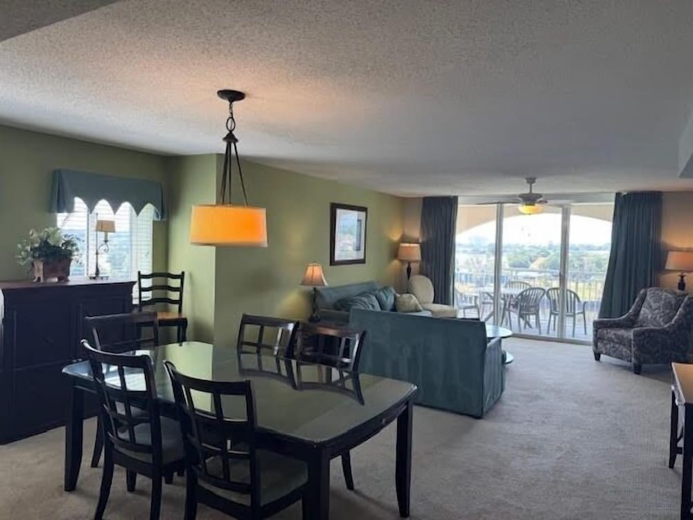 Yacht Club 2-601 3 Bedroom Condo