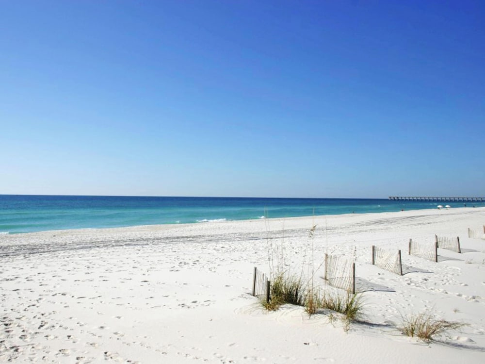 Emerald Isle #1707 by Southern Vacation Rentals