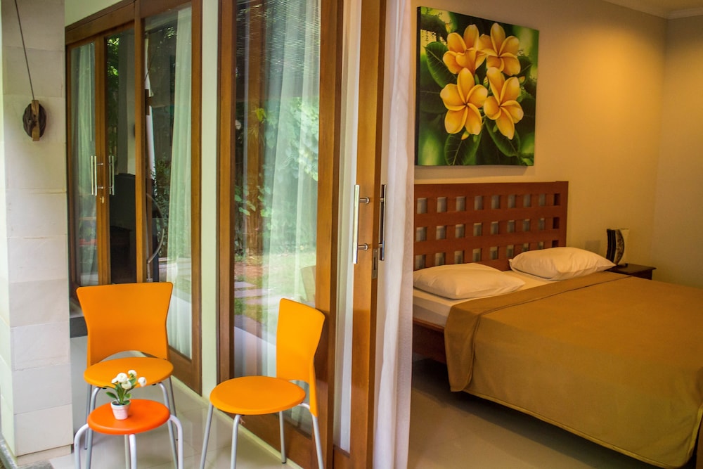 Sunrise Hotel