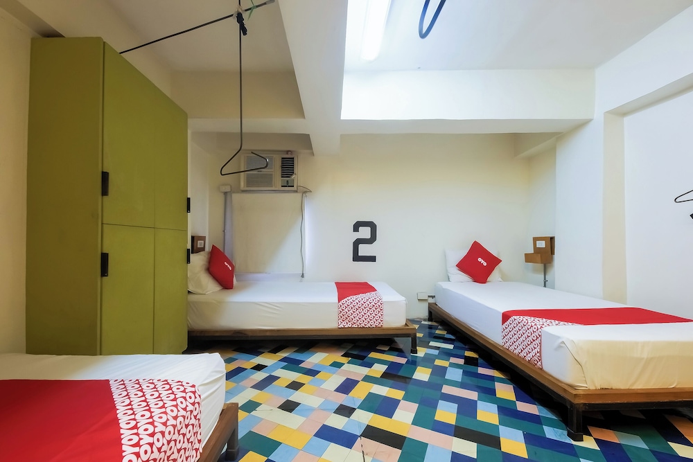 Spot On Junction Hostel