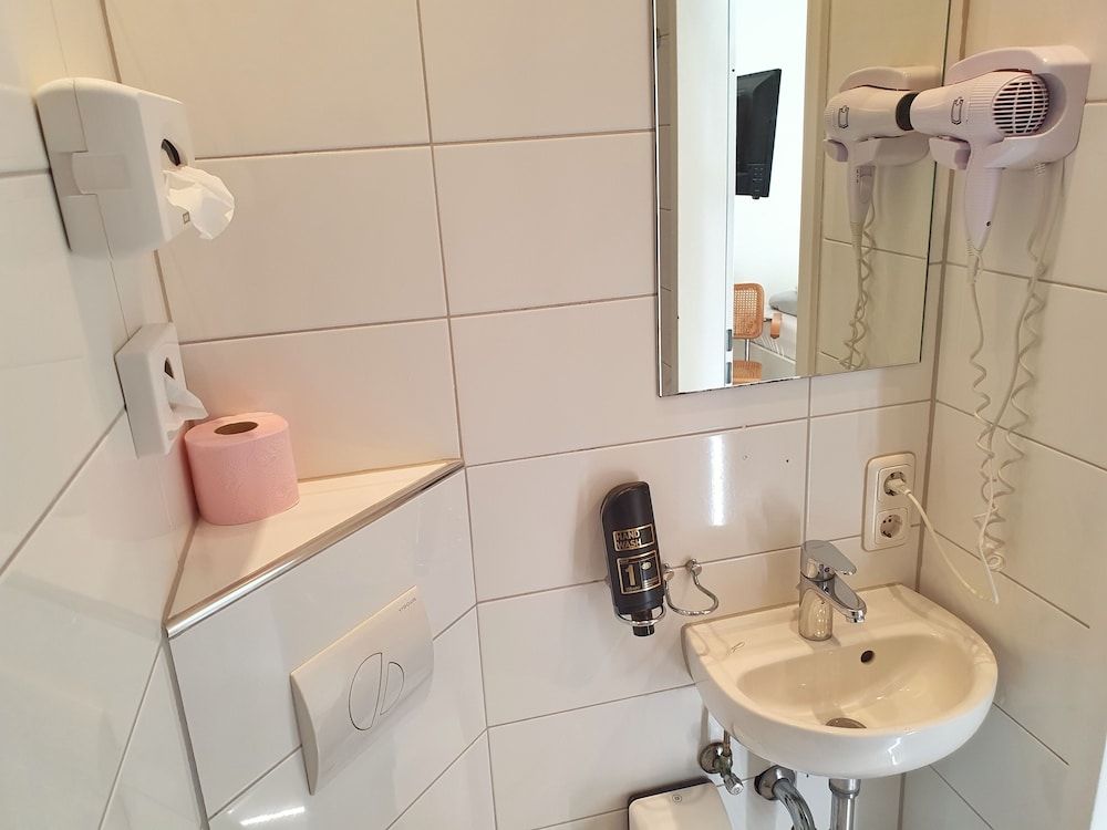 Aparthotel B & L
