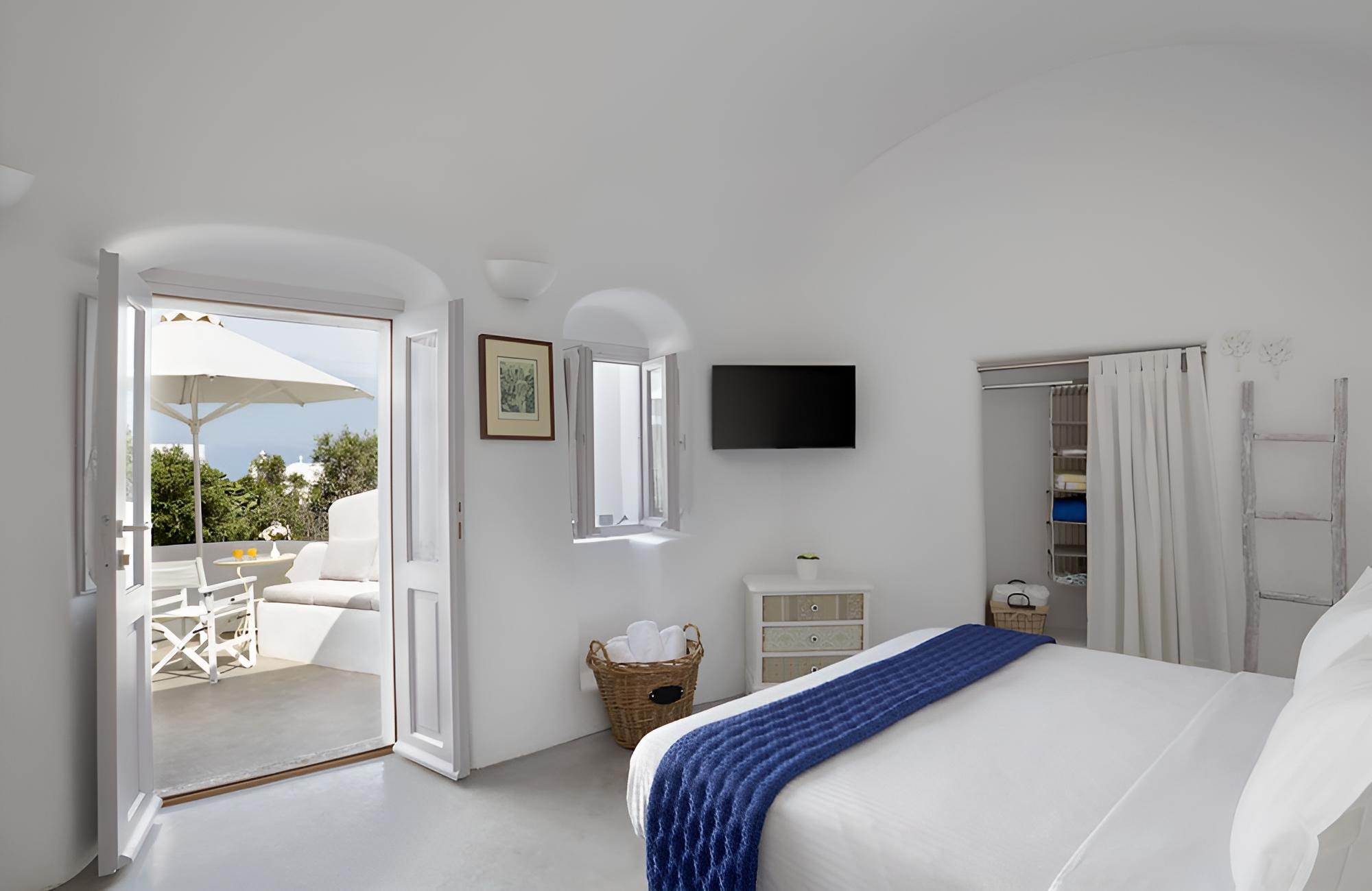 Naftilos Houses