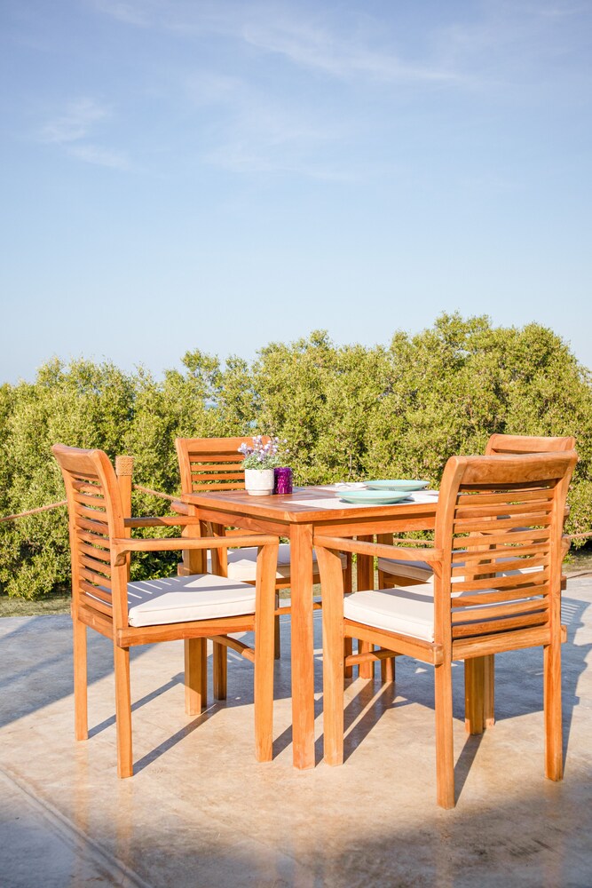 Pura Eco Retreat Jubail Island Abu Dhabi