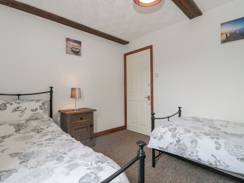 Mistletoe Cottage