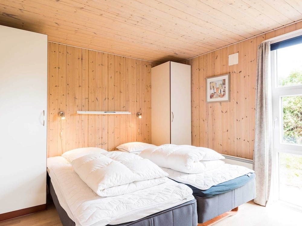 6 Person Holiday Home in Henne view 3
