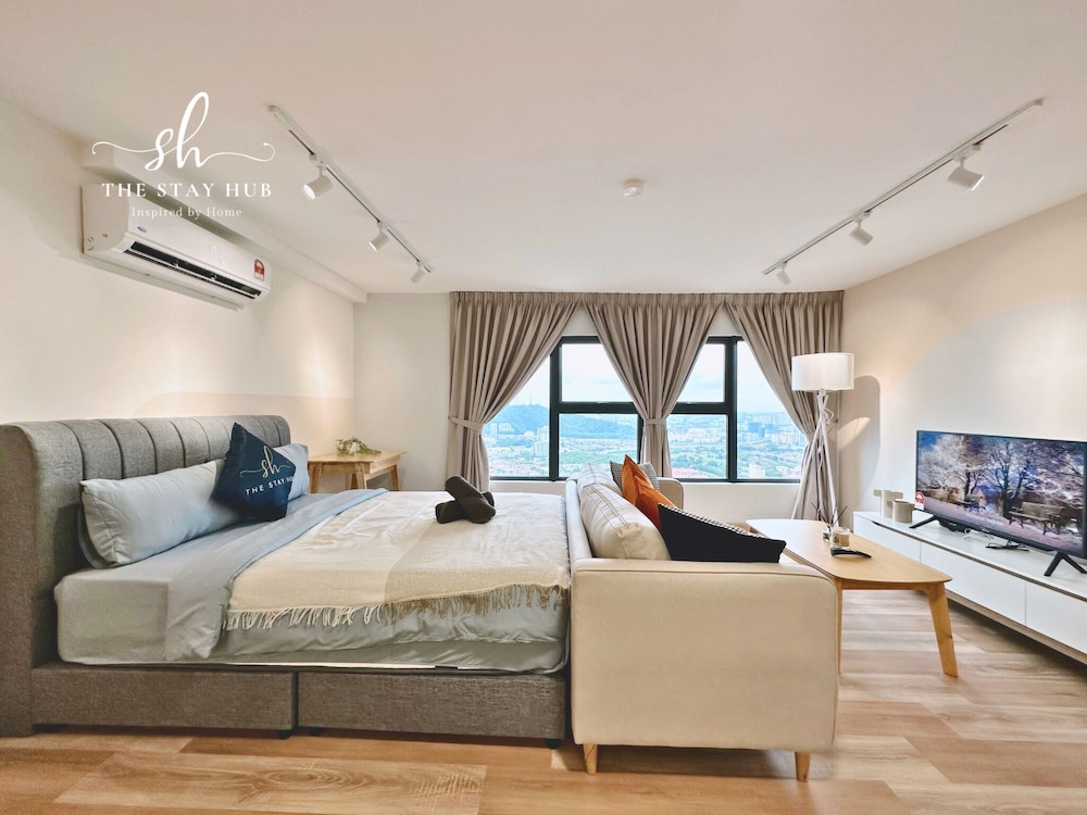 Arte Cheras Luxury Suites