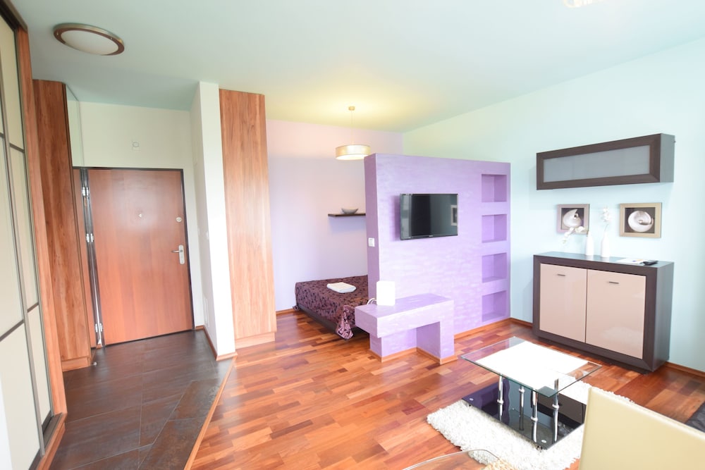 Elegant Apartment Arkadia view 3