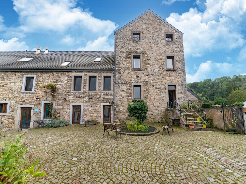 Riverside Loft in Esneux