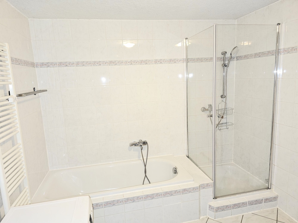 Apartmenthaus - Mackenbach