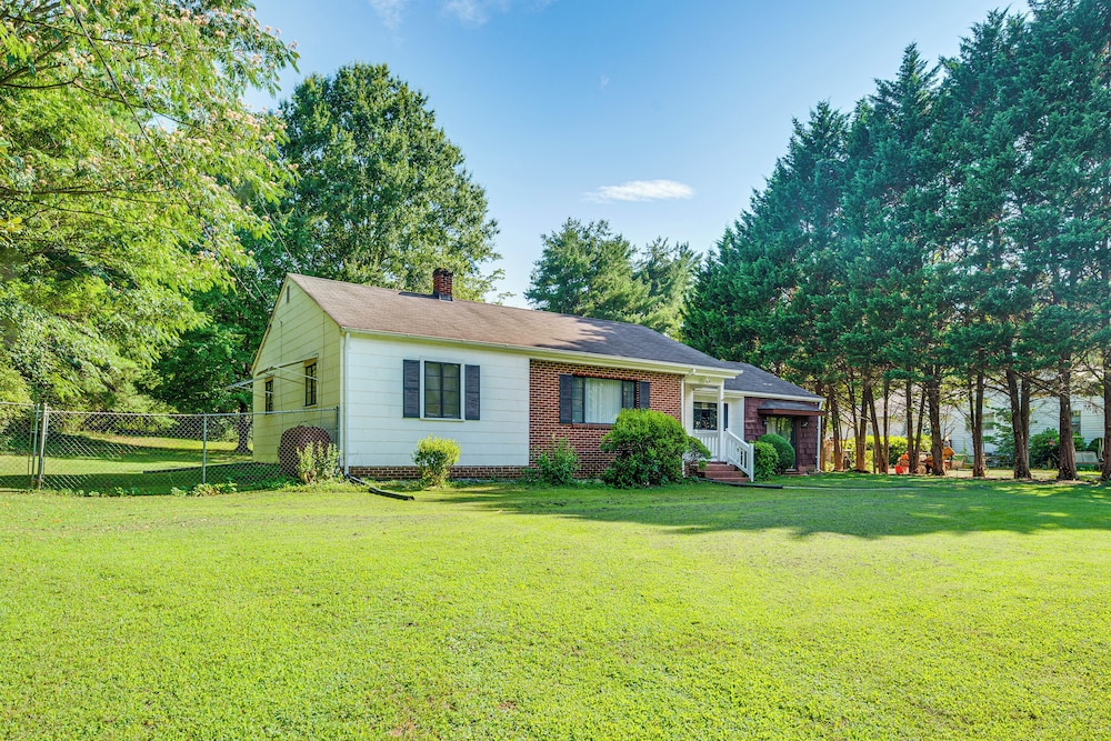 Winston-salem Home on 2 Acres - Spacious Deck!