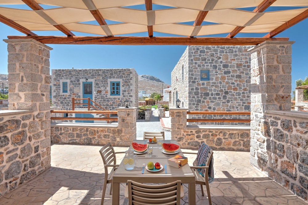 Pserimos Villas photo 2