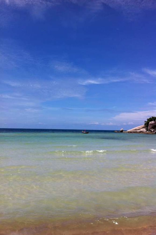 Palm Leaf Resort