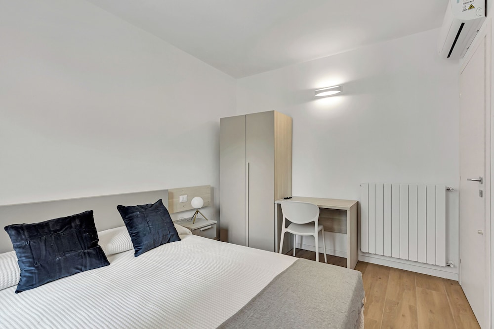 Bergamo Center - Apartments