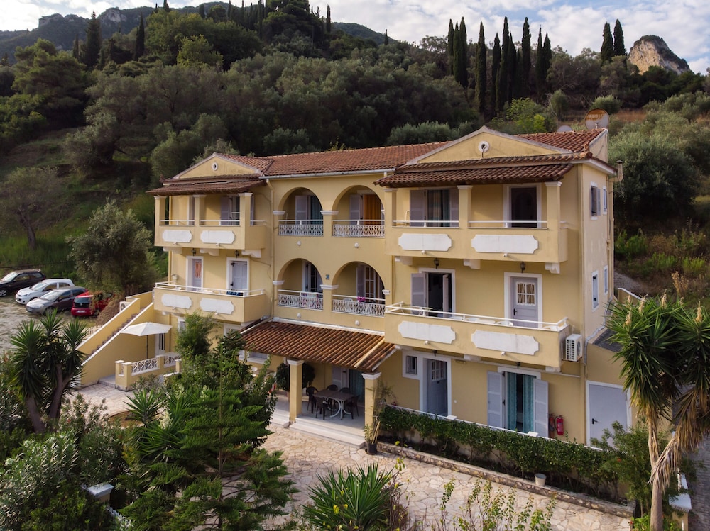 Marina Apartments