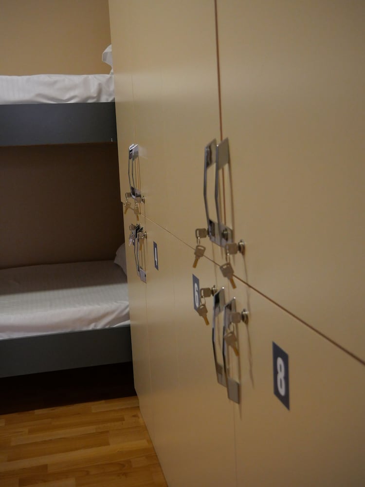 Mandarine Hostel