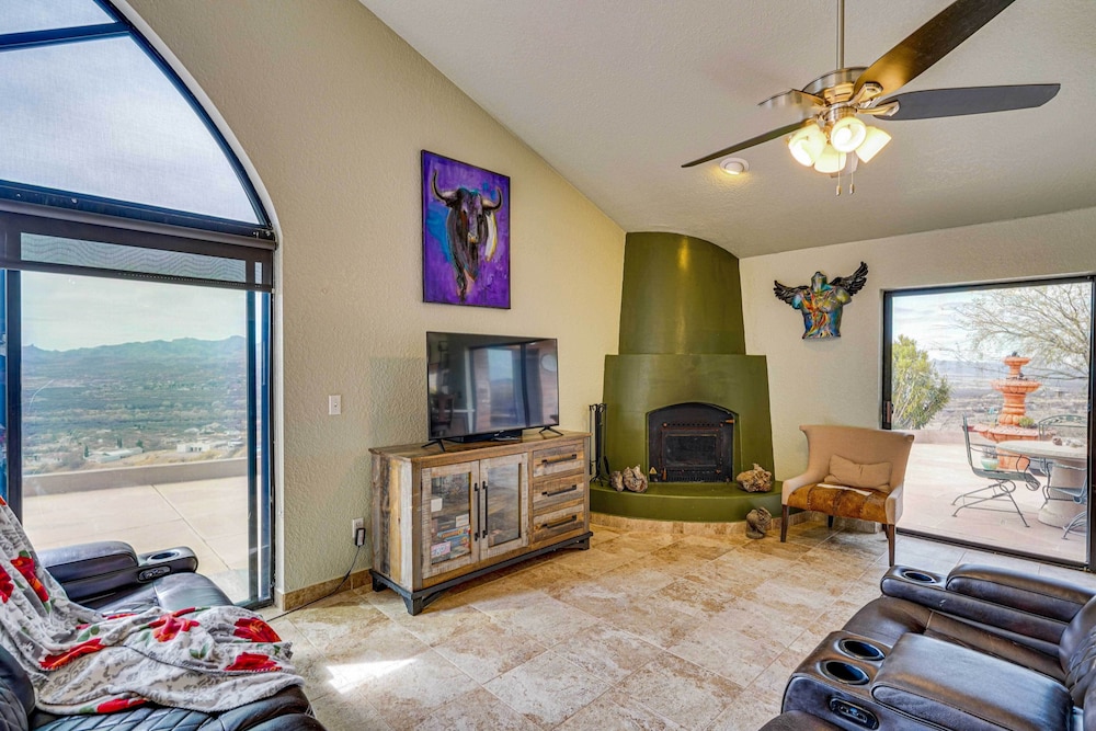 Views + Fire Pit: Hilltop Retreat in Rio Rico!