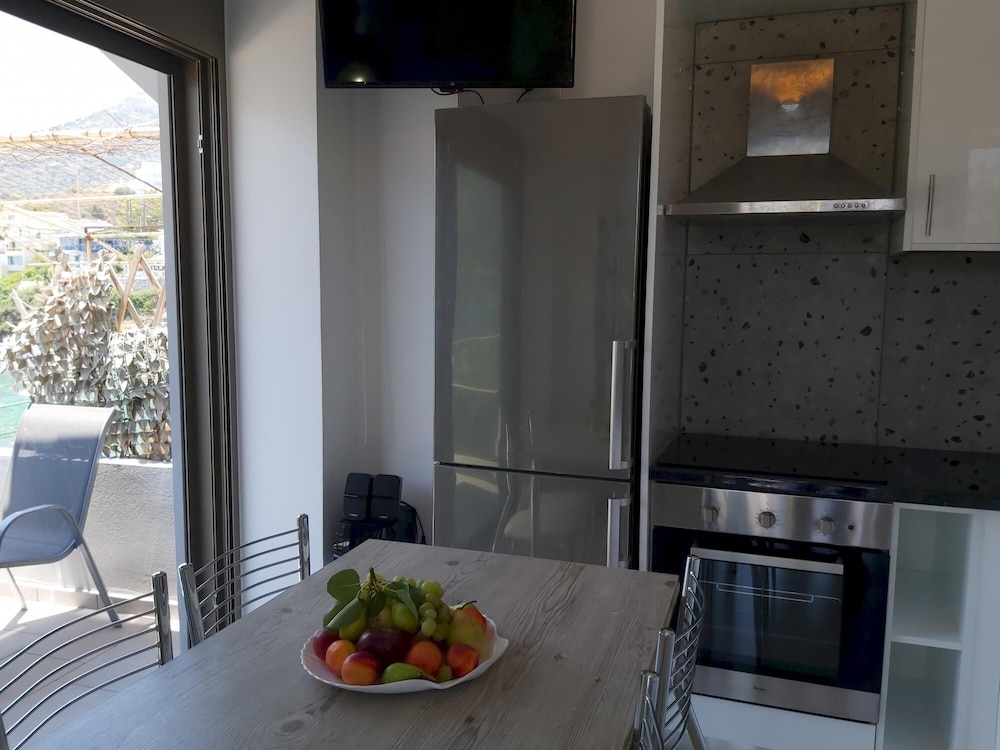 Villa Maria I - 2 bdr Apartment Ground Floor by Estia view 4