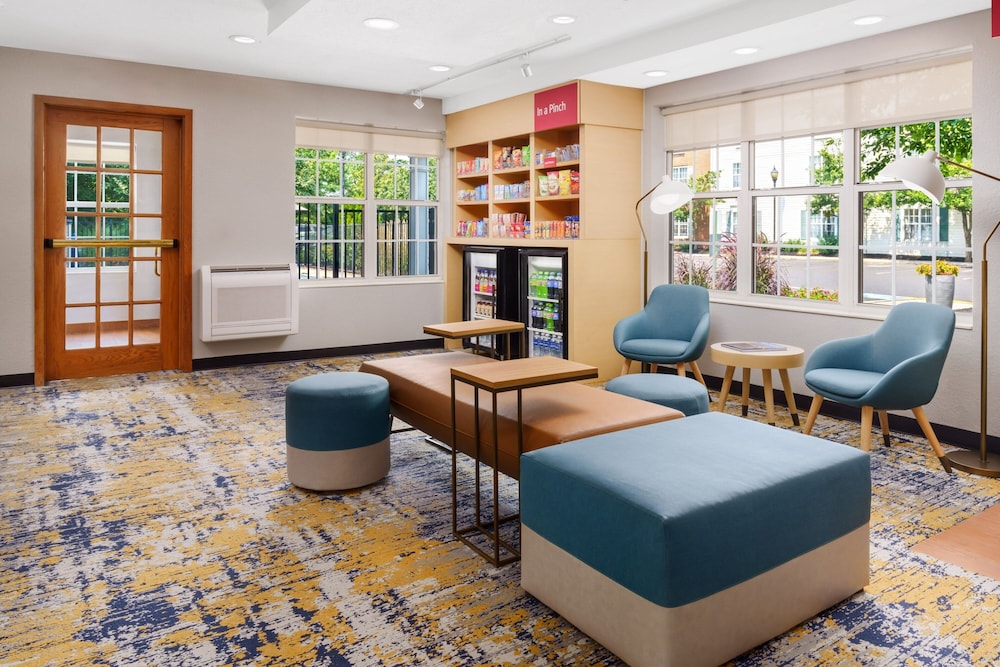 Philadelphia Vacations - Towneplace Suites by Marriott Horsham - Property Image 4