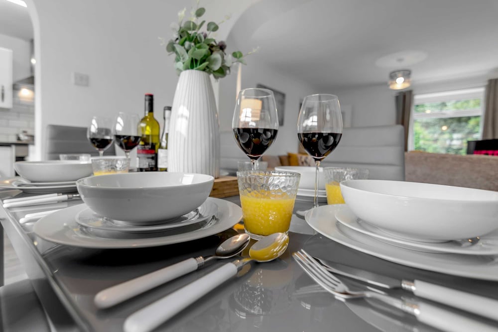 Host Stay Galley Lodge