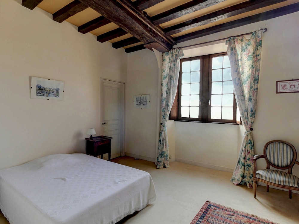 Mansion in Burgundy Near Morvan Natural Park