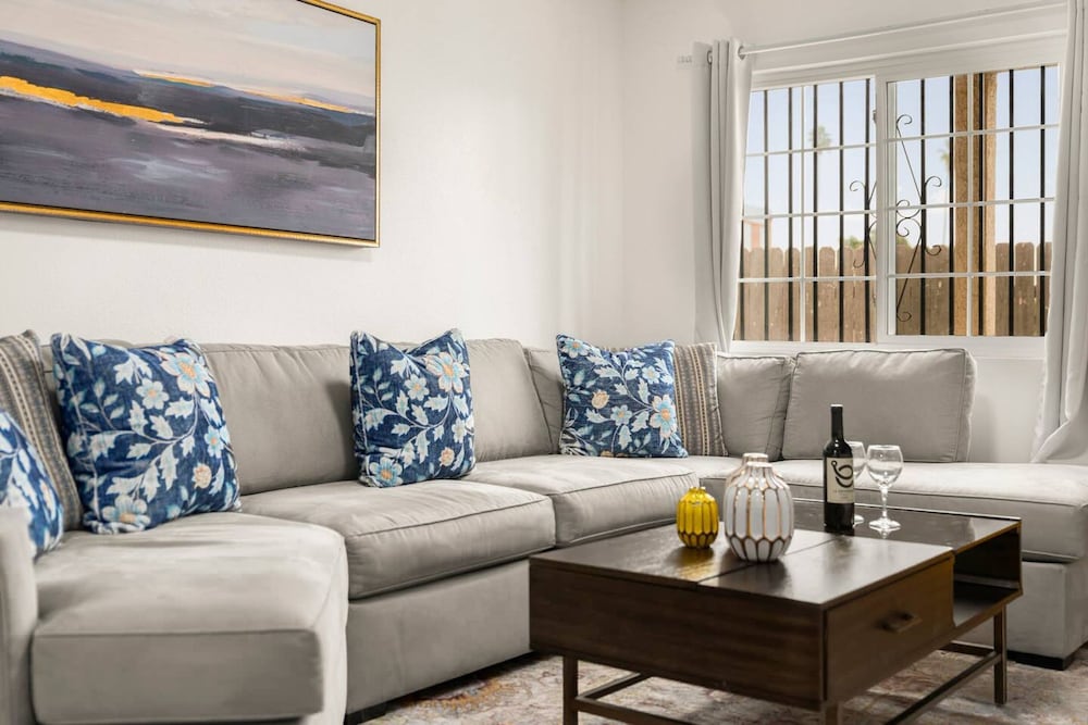 Lanzit Bnb - 35 Percent off June Low Fees