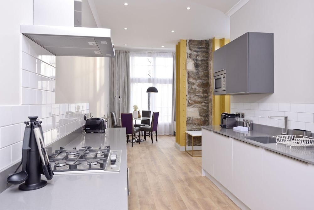 Destiny Scotland Charlotte SQ Apartments