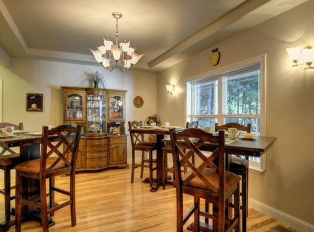 North Canyon Inn