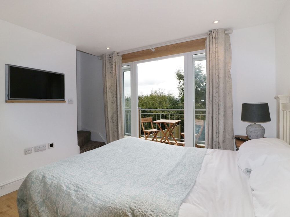 Crift Farm Cottage view 4