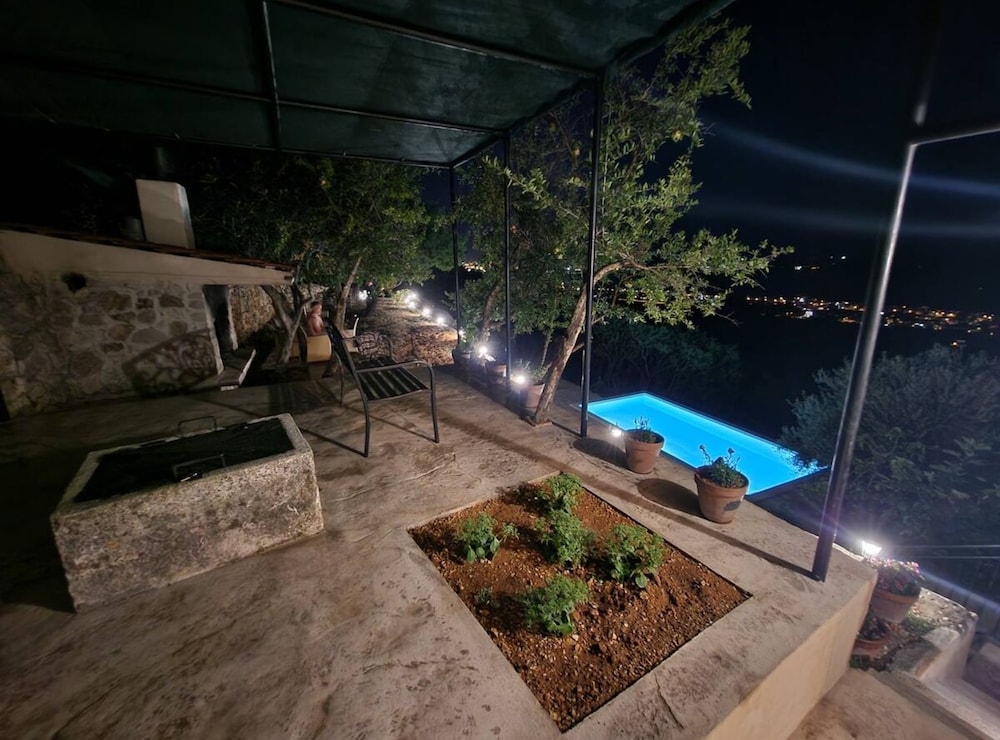 Stone House Bay View - Kaštel Lukšić