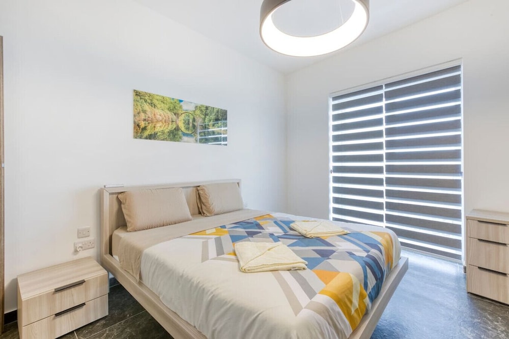 Xag ra Escape Penthouse With Views Pool Access