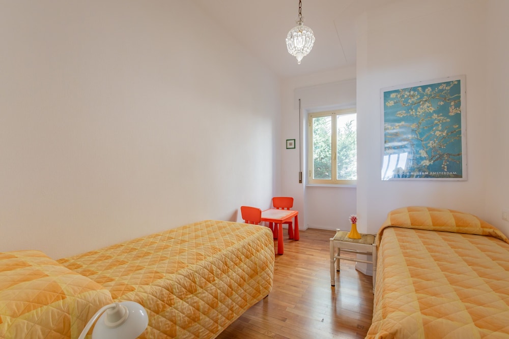 Tennis Flat With Sea View by Wonderful Italy